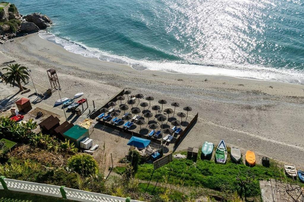Acapulco Playa -Nerja Apartment ภายนอก รูปภาพ