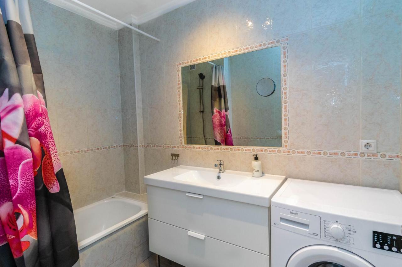Acapulco Playa -Nerja Apartment ภายนอก รูปภาพ